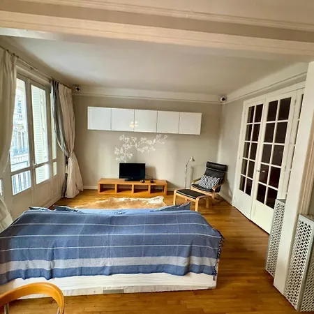Appartement De 2 Chambres Au Coeur De Parijs Buitenkant foto